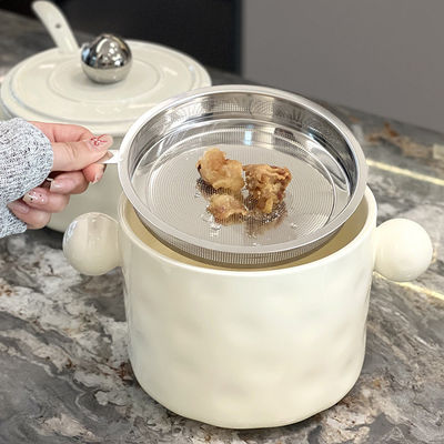 인스턴트 누들즈 수프 세라믹 두 개의 귀 스타일리시한 인쇄가 특징인 심장 모양 그릇