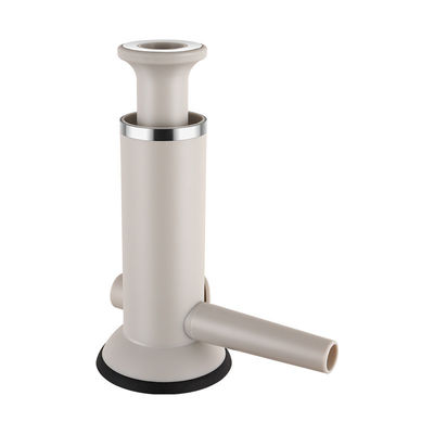 국경을 넘는 소시지 클리네마 도구 가정 부엌에서 고기 공과 새우 슬리프 만들기