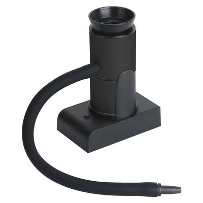 포크에 목재 칩 연기를 투여하기 위한 컴팩트 부엌 도구