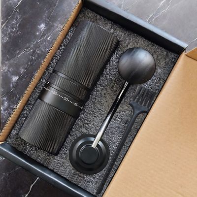 스테인레스 스틸 나무 손잡이 수동 에스프레소 밀더 커피 차 도구에 대한 알 알로이 C2