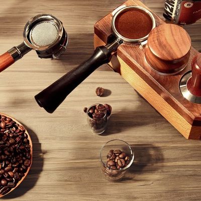 휴대용 커피 제조 용품 58mm 스테인리스 스틸 트렁크와 목재 포타 필터