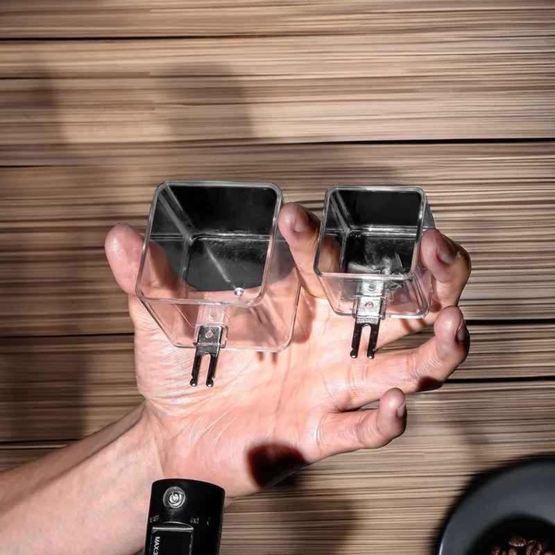 300g 디지털 스푼 스케일과 LCD 디스플레이로 정확한 식품 무게 측정