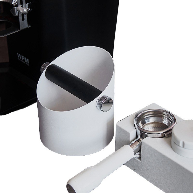 기관 B235B 솔루션 레스토랑에서 우유 사용을위한 세련된 흰색 박스